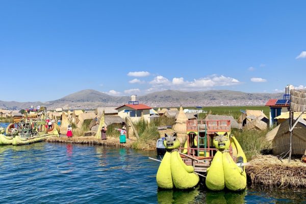 Plávajúce ostrovy na Jazere Titicaca - Peru