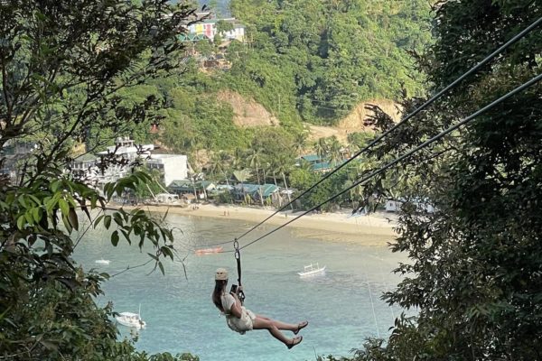 Zipline ponad údolie pálm