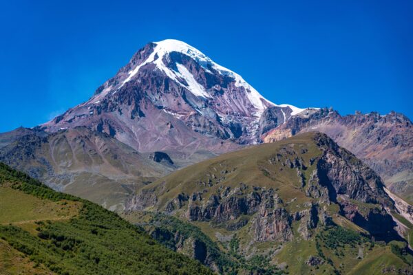 Ľadovec Gergeti a hora Kazbek